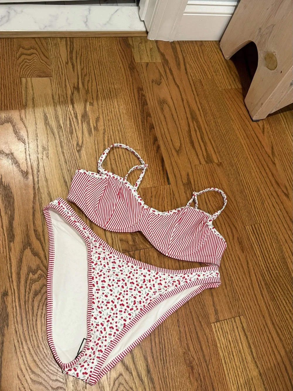 NWT!! PINK x Frankie’s Bikinis Cherry Underwire Bikini